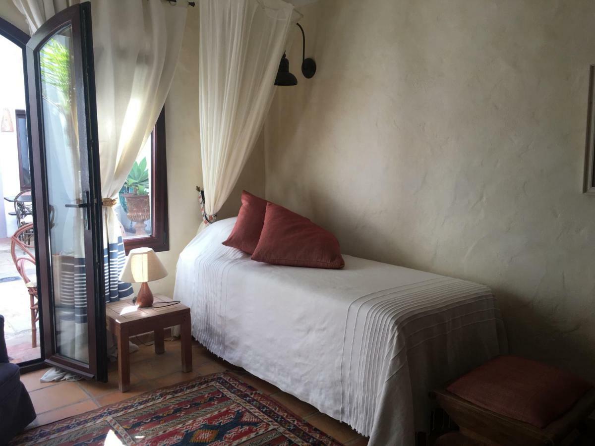 Darcilla Guest House Tarifa Eksteriør billede
